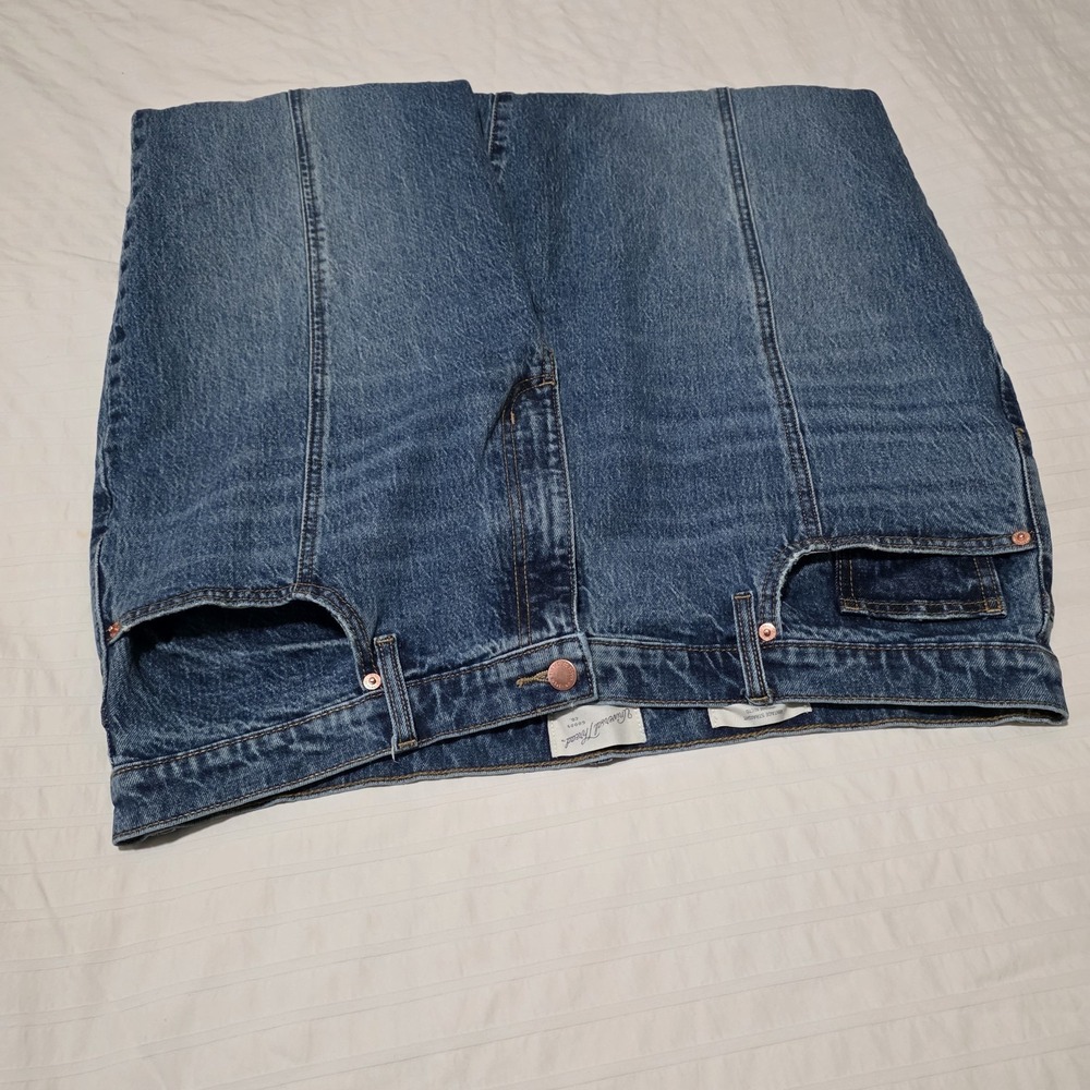 Universal Thread Vintage Straight Leg Jeans Women's 18W 34s - Picture 13 of 13